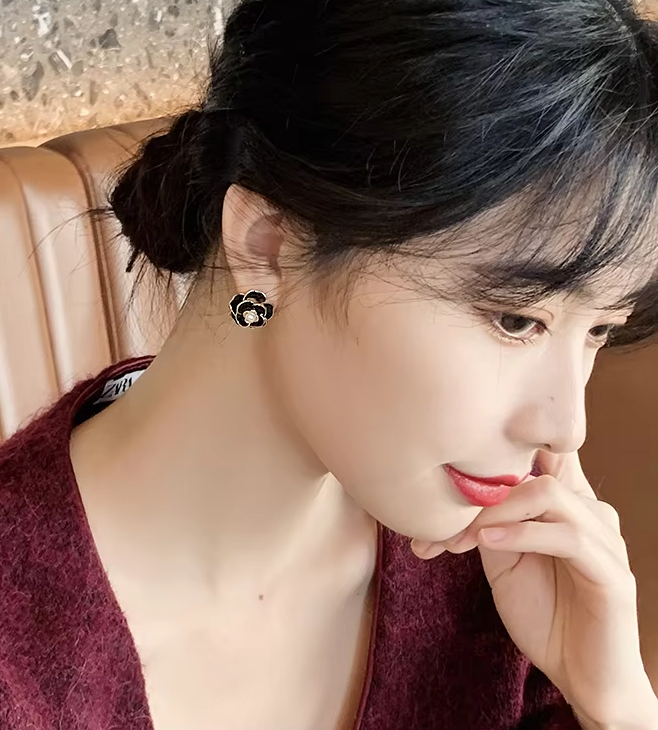 Camellia Pearl Earrings