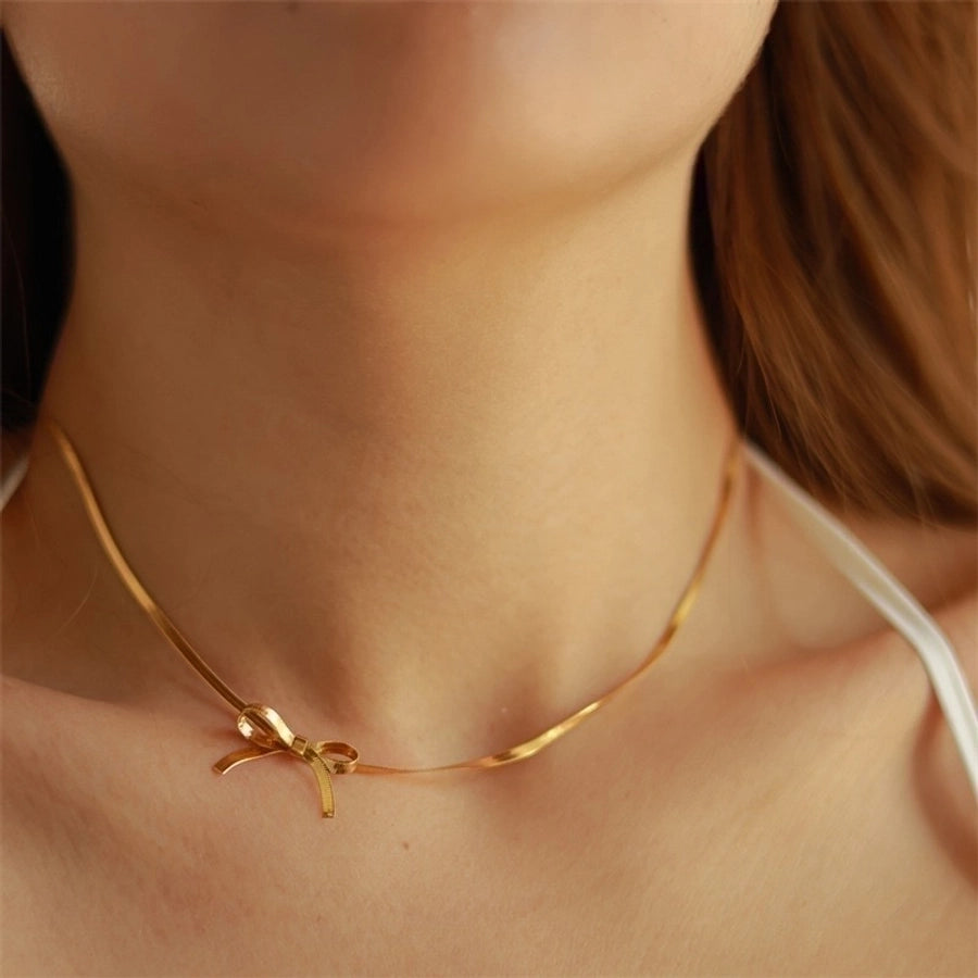 Bow Knot Flat Chain Necklace (18K Gold Plated)
