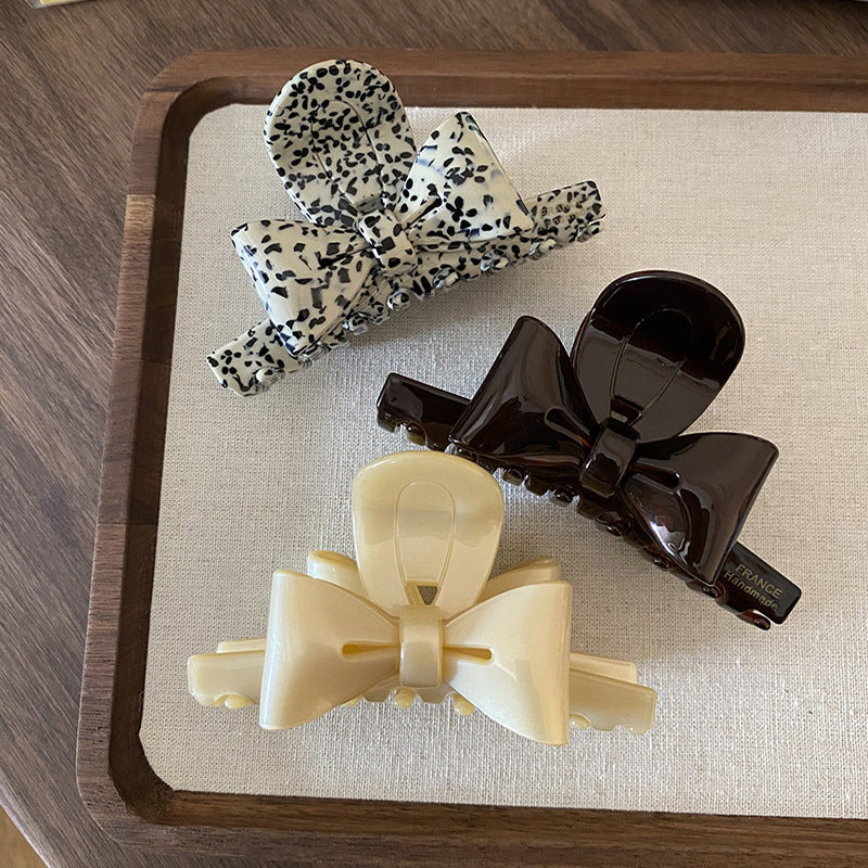 Knot Acetic  Hair Claw