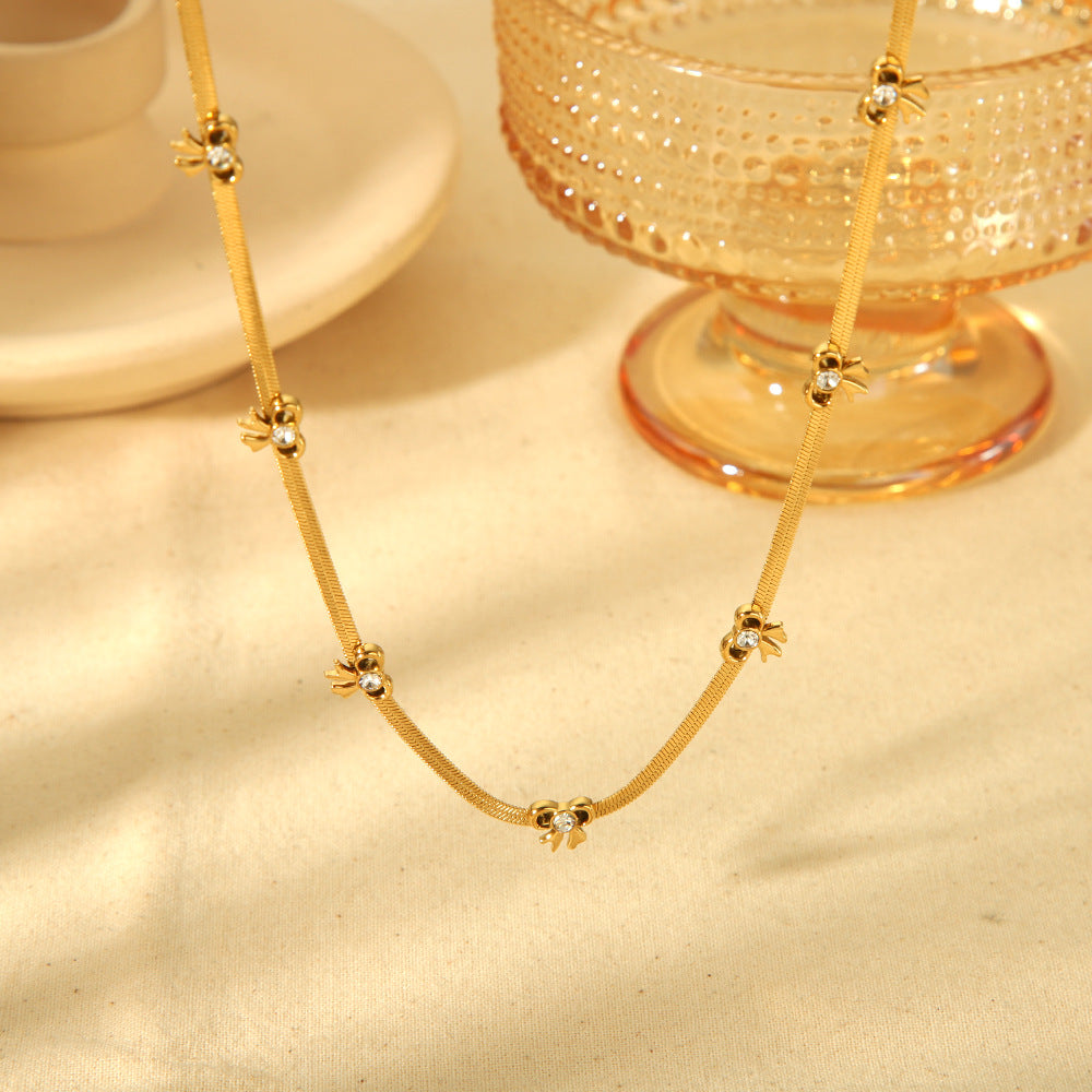 Flat Chain Bow Necklace w Stones