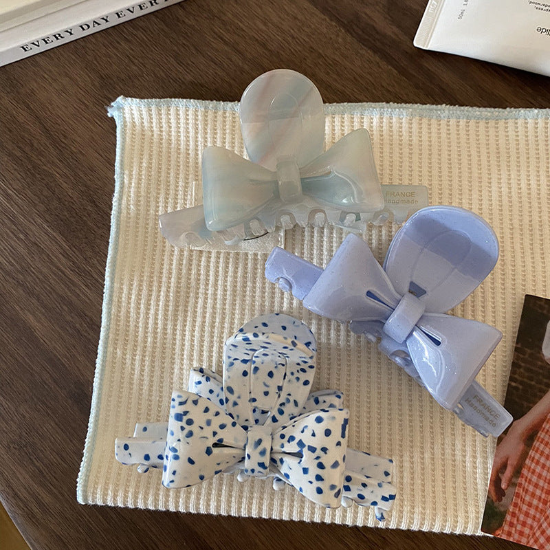 Knot Acetic  Hair Claw