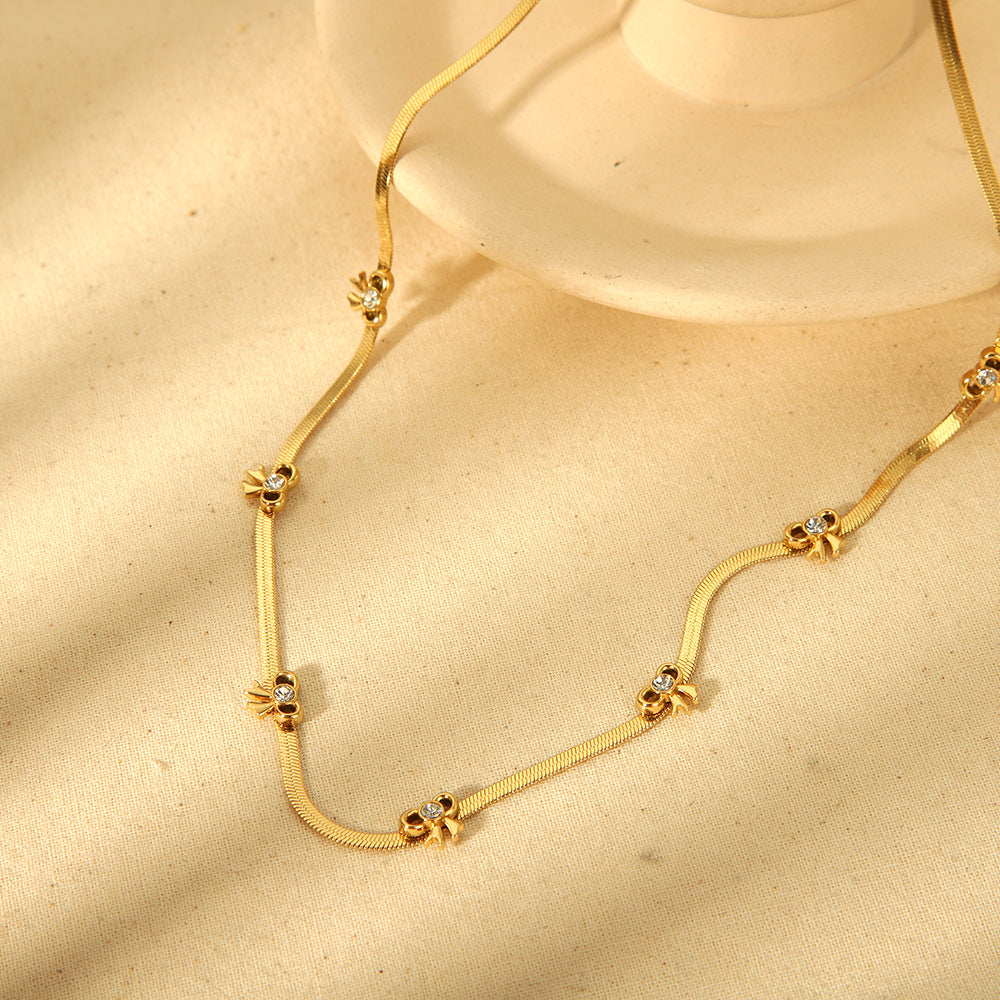 Flat Chain Bow Necklace w Stones