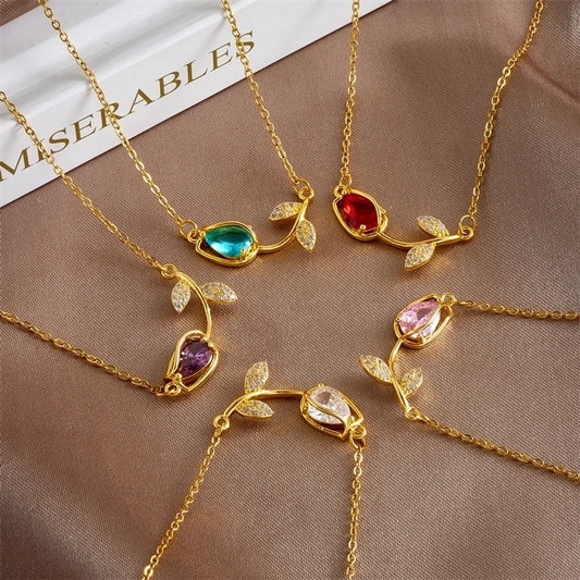 Tulip Stone 18k gold plated necklace