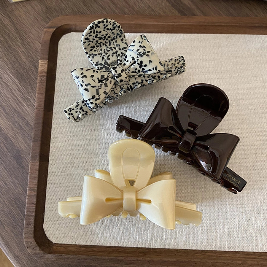 Knot Acetic  Hair Claw