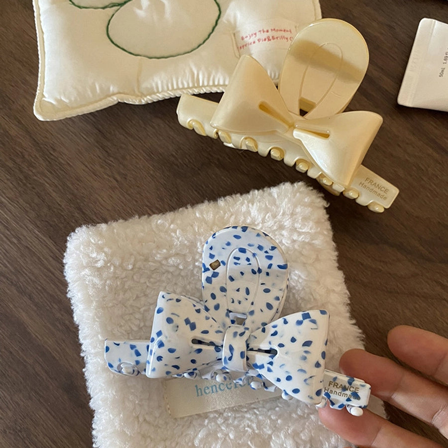 Knot Acetic  Hair Claw